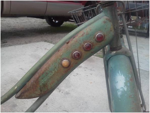 1957 jc higgins girls bike - $600 thumbnail 2