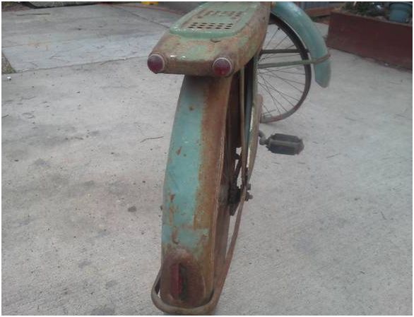 1957 jc higgins girls bike - $600 thumbnail 4