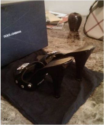 hi ladies dolce and gabbana high heels - $100 thumbnail 3