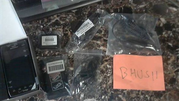 brand new motorola droid 4 - $260 thumbnail 3