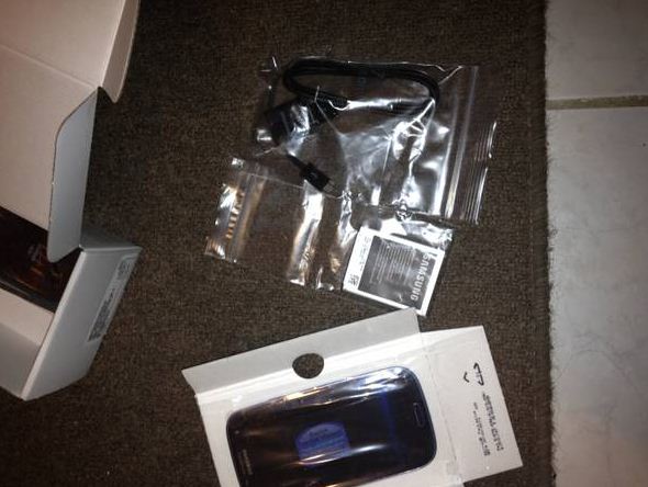 brand new galaxy s3 - $350 thumbnail 3