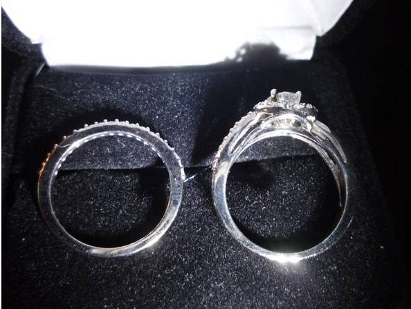 engagement / wedding band set! - $2,500 thumbnail 2