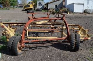 new holland rake 258 - $3,000 thumbnail 4