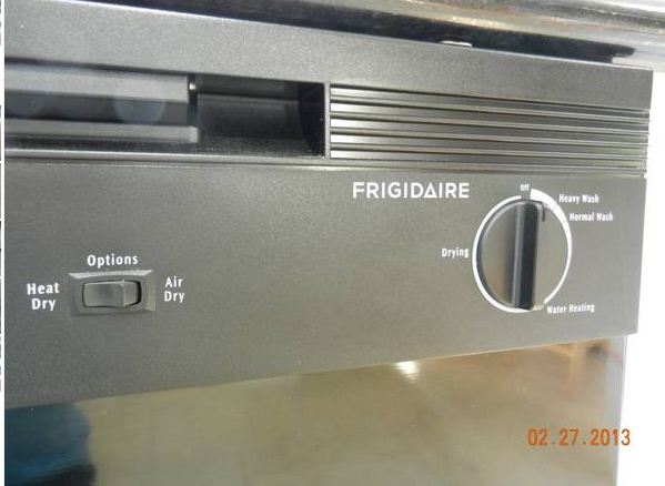 frigidaire built in dishwasher - $275 thumbnail 3