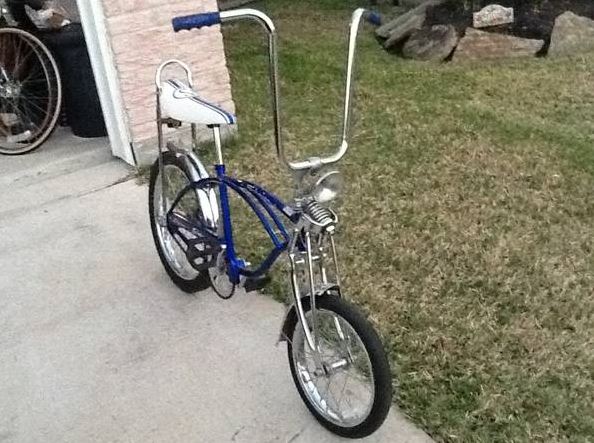 schwinn bike(sting-ray) - $300 thumbnail 2