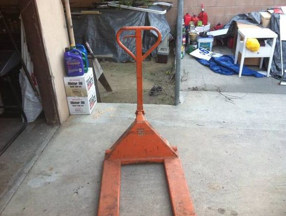 pallet jack good quality but used - $200 thumbnail 2