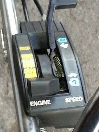 honda commercial lawnmower - $550 thumbnail 4