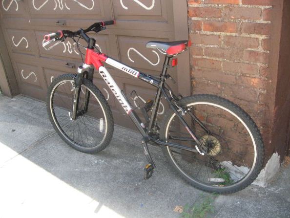 amazing raleigh m80 mountain bike - $250 thumbnail 2