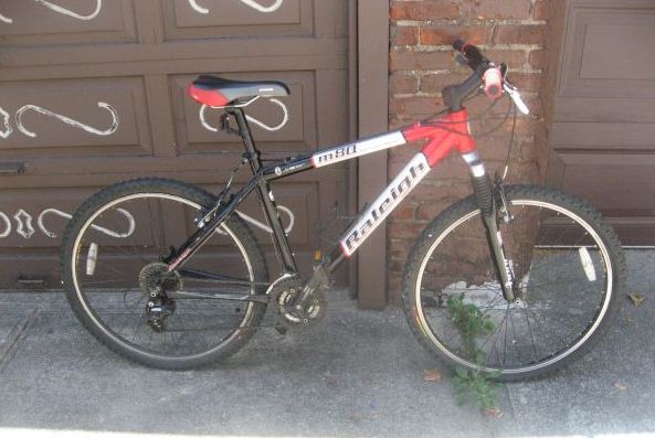 amazing raleigh m80 mountain bike - $250 thumbnail 3