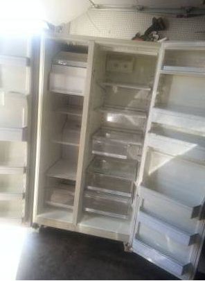 amana side by side refrigerator - $100 thumbnail 2