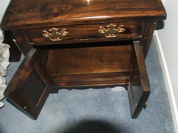 two pine bedroom end tables - $50 thumbnail 2