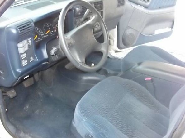 '96 chevy blazer - $2,500 thumbnail 3