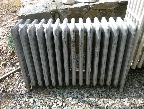 six cast iron radiators - $500 thumbnail 2