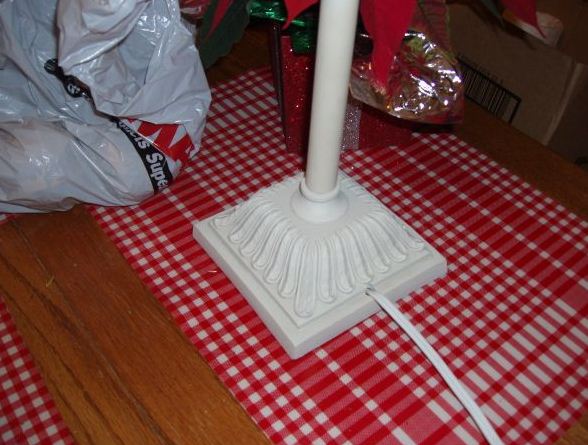 great deal!! lamp with shade - $15 thumbnail 2