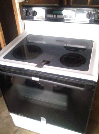 whirlpool electric range - $100 thumbnail 3