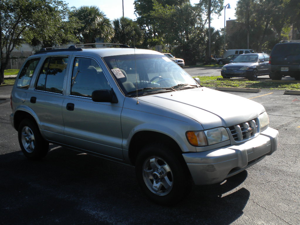 2001 kia sportage very well maintained - $2,995 thumbnail 2