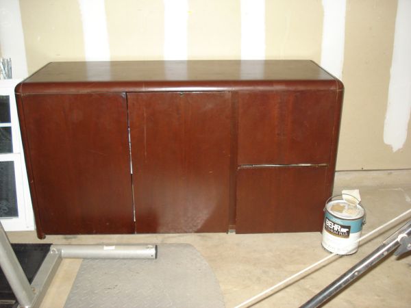 brown office desk with credenza and glass cover - $225 thumbnail 3