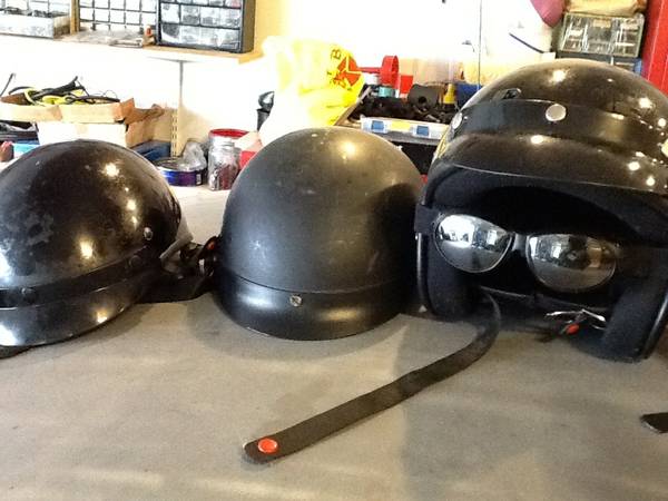 5 motorcycle helmets good condition - $30 thumbnail 3