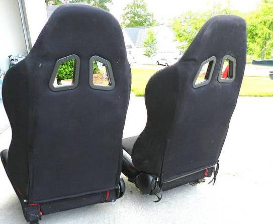 2 black and red racing seats - $150 thumbnail 3