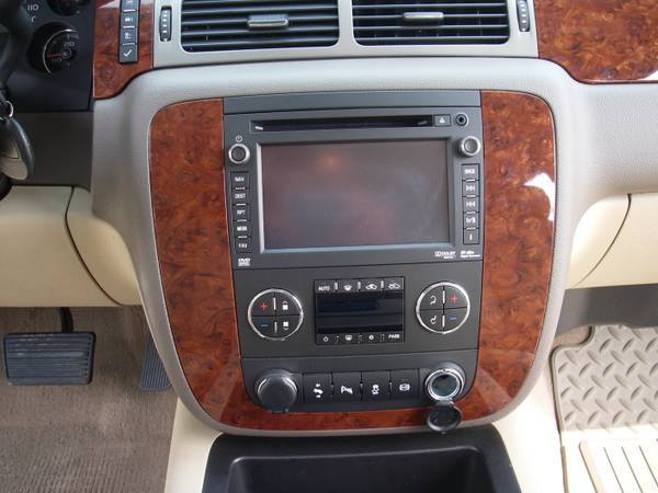 2013 chevrolet 3/4 crew 4x4 ltz diesel - $49,500 thumbnail 3