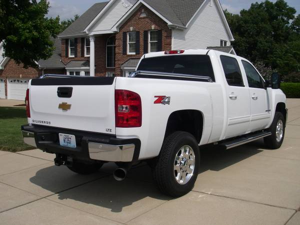 2013 chevrolet 3/4 crew 4x4 ltz diesel - $49,500 thumbnail 4