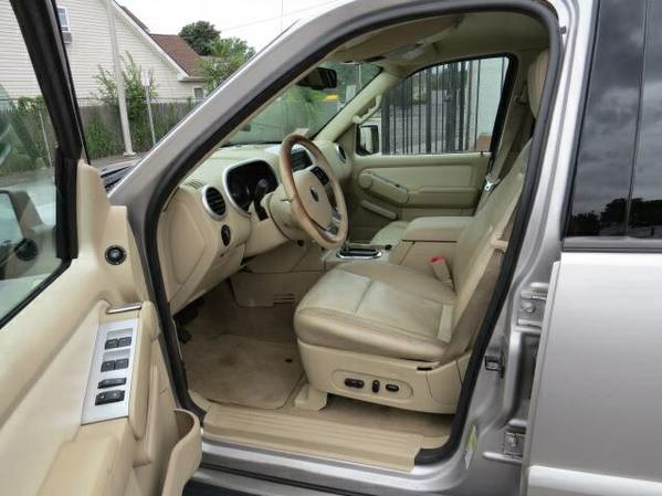 2006 mercury mountaineer 4x4 v6 all power leather clean carfax - $5,495 thumbnail 3